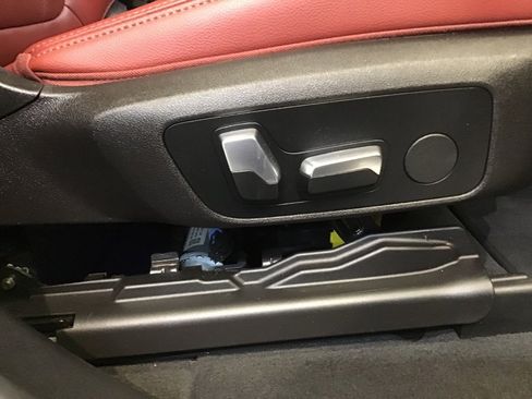 Used 2023 BMW X4 M40i w/ Premium Package image 22