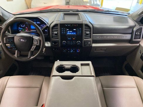 Used 2019 Ford F550 4x4 Crew Cab Super Duty image 12