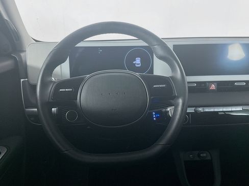Used 2024 Hyundai Ioniq 5 SEL image 18