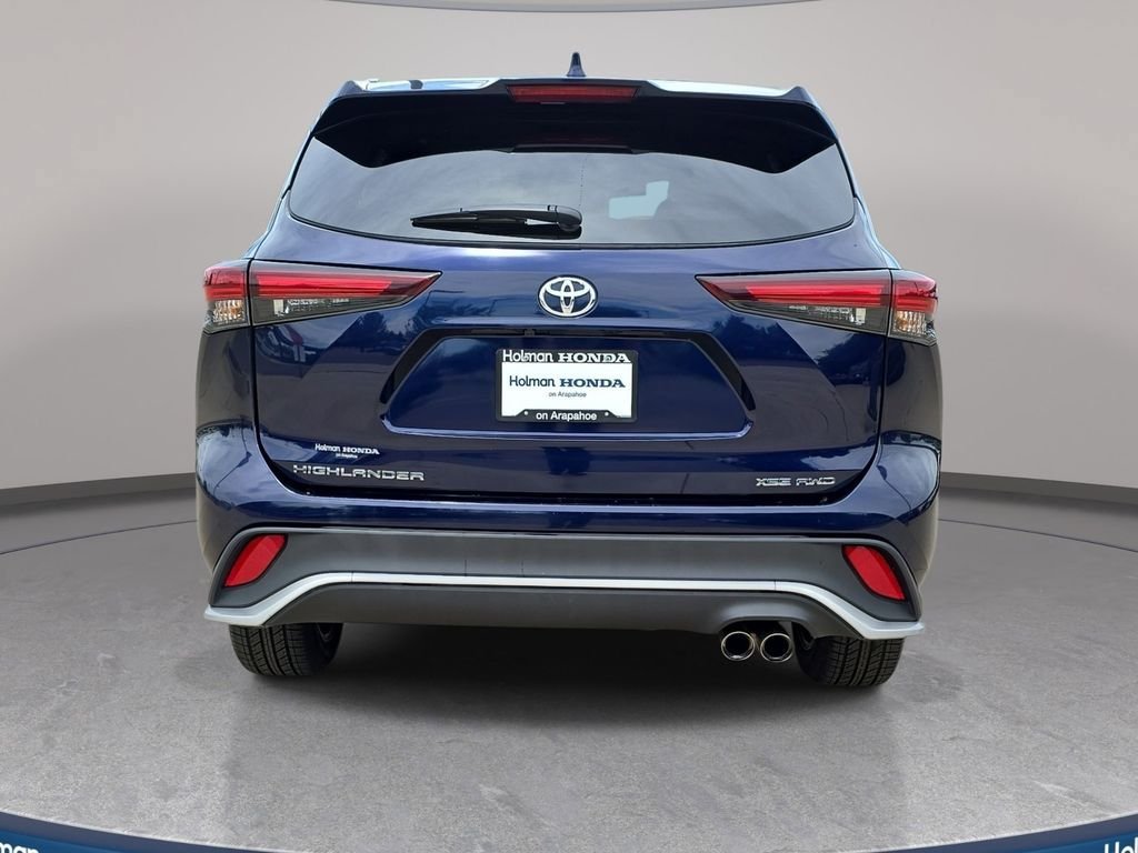 Used 2025 Toyota Highlander XSE AWD/4WD image 7
