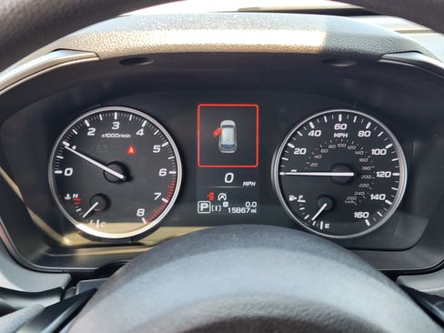 Used 2024 Subaru Crosstrek 2.0i Premium AWD/4WD image 19