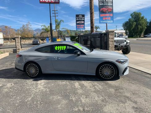 Used 2024 Mercedes-Benz CLE 300 4MATIC Coupe image 3