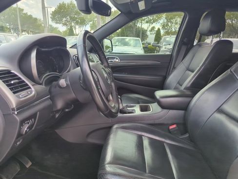 Used 2019 Jeep Grand Cherokee Limited RWD image 11