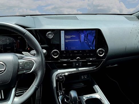Used 2024 Lexus NX 350 F Sport AWD/4WD image 9