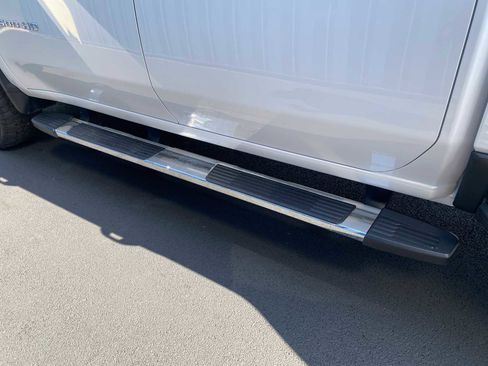 Used 2022 Chevrolet Silverado 3500 High Country image 43