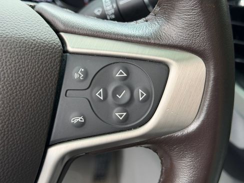 Used 2020 GMC Acadia SLT w/ Driver Alert Package II AWD/4WD image 32