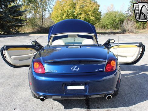 Used 2002 Lexus SC 430 Convertible image 23
