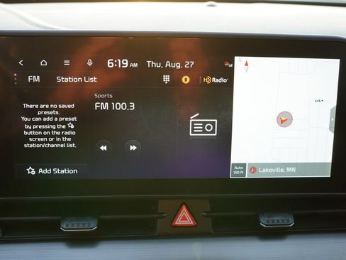 Used 2024 Kia Sportage EX AWD/4WD image 25