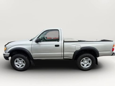 Used 2003 Toyota Tacoma PreRunner RWD image 6
