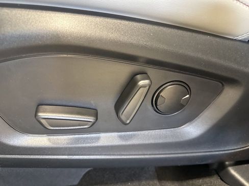 New 2026 Ford Explorer Active w/ Active Comfort Package AWD/4WD image 17