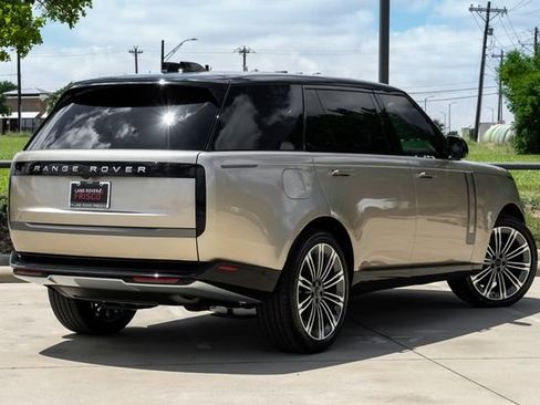 New 2026 Land Rover Range Rover Long Wheelbase SE AWD/4WD image 11