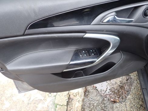 Used 2011 Buick Regal CXL Turbo w/ TO2 Preferred Equipment Group image 33