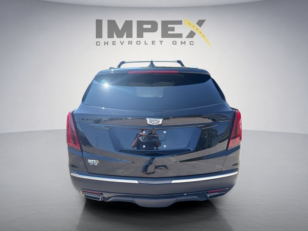 Used 2026 Cadillac XT5 Premium Luxury w/ LPO, ONYX Package FWD image 4