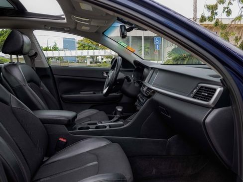 Used 2019 Kia Optima S w/ S Panoramic Sunroof Package image 17