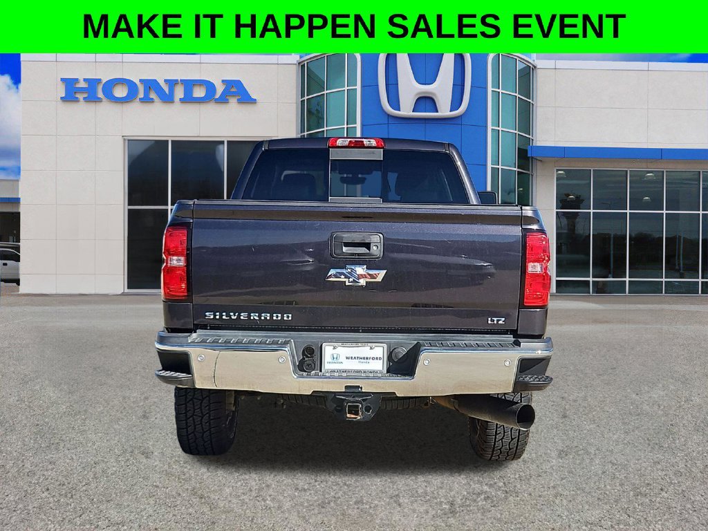 Used 2016 Chevrolet Silverado 2500 LTZ w/ Duramax Plus Package AWD/4WD image 4