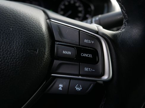 Used 2019 Honda Accord Sport image 22