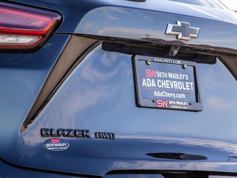 Used 2023 Chevrolet Blazer RS w/ Enhanced Convenience Package AWD/4WD image 8