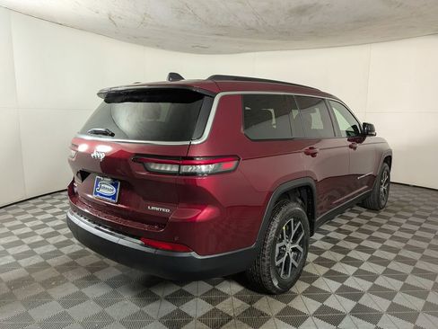 New 2025 Jeep Grand Cherokee L Limited w/ Trailer Tow Package AWD/4WD image 7