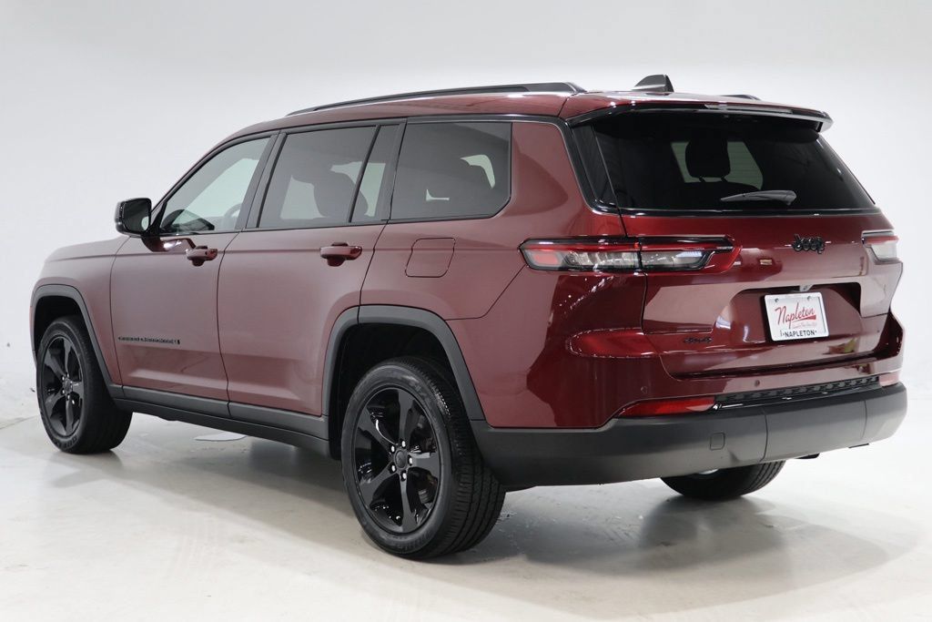 Used 2023 Jeep Grand Cherokee L Laredo AWD/4WD image 6