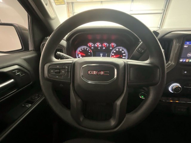 Used 2026 GMC Sierra 1500 Pro AWD/4WD image 5