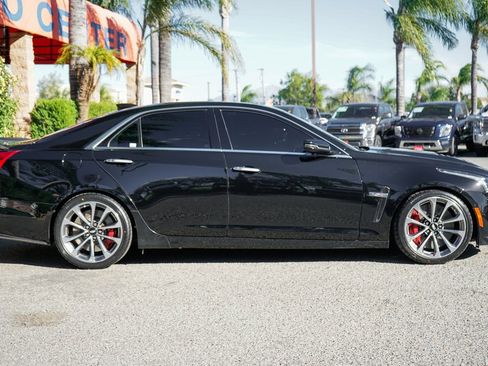 Used 2017 Cadillac CTS V w/ Carbon Fiber Package image 10