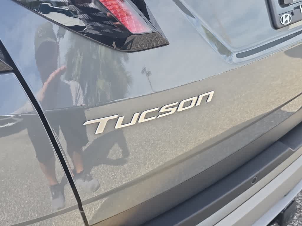 New 2026 Hyundai Tucson Limited w/ Tow & Go Package FWD image 13