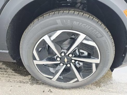 New 2026 Chevrolet Equinox EV LT image 11