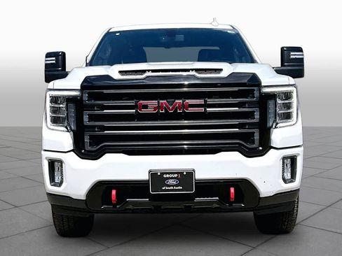 Used 2021 GMC Sierra 2500 AT4 AWD/4WD image 4
