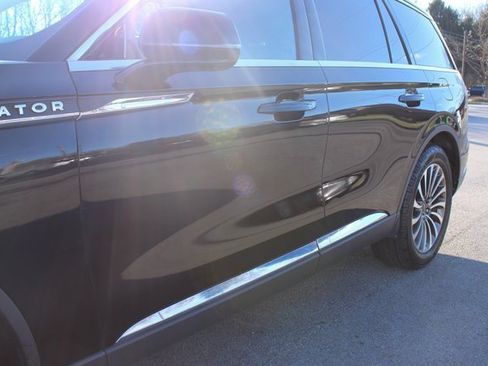 Used 2021 Lincoln Aviator Reserve w/ Elements Package Plus image 45