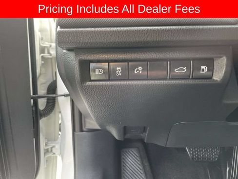 Used 2025 Toyota Camry LE FWD image 22