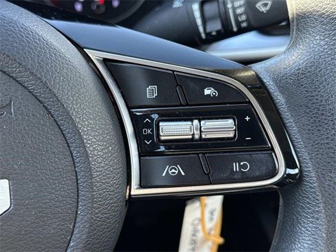 Used 2023 Kia Forte LXS w/ LXS Technology Package image 23