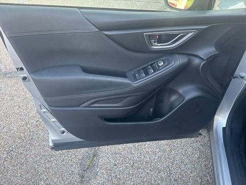 Used 2019 Subaru Forester Premium w/ All-Weather Package AWD/4WD image 16