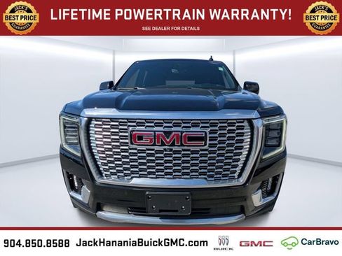 Used 2022 GMC Yukon Denali w/ Advanced Technology Package AWD/4WD image 7