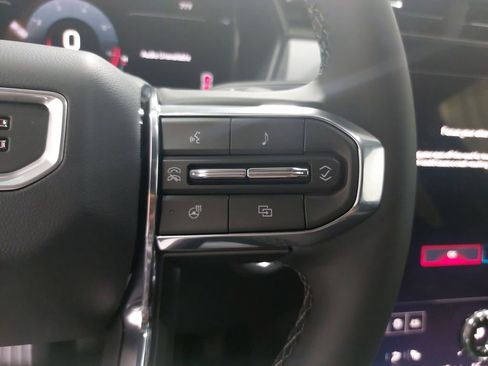 New 2026 GMC Terrain Elevation w/ LPO, Floor Liner Package image 17