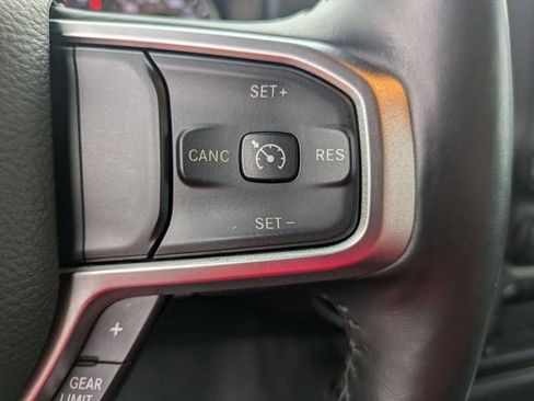Used 2019 RAM 1500 Big Horn AWD/4WD image 19