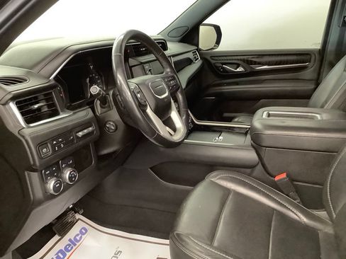 Used 2021 GMC Yukon Denali w/ Denali Premium Package AWD/4WD image 15