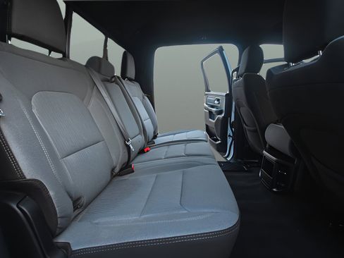 Used 2023 RAM 1500 Big Horn AWD/4WD image 20
