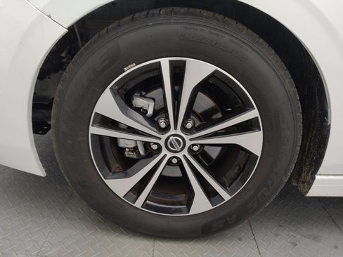 Used 2022 Nissan Sentra SV FWD image 31