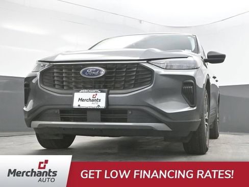 Used 2023 Ford Escape Active w/ Tech Pack #1 AWD/4WD image 42