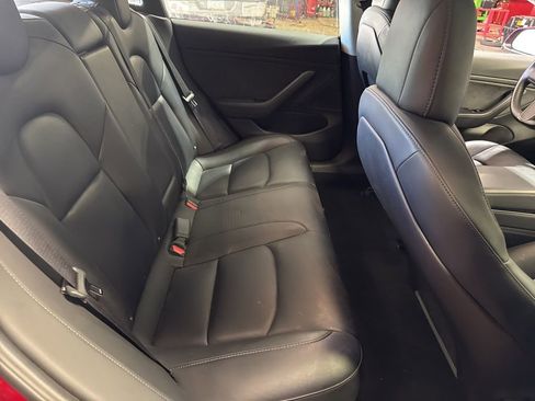 Used 2018 Tesla Model 3 Long Range image 16