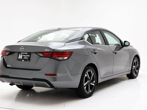 Used 2024 Nissan Sentra SV image 10