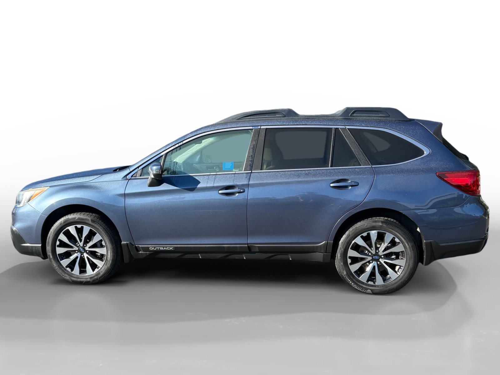 Used 2015 Subaru Outback 2.5i Limited AWD/4WD image 2