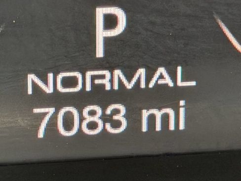 Used 2024 Maserati Levante GT Ultima AWD/4WD image 27
