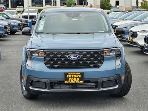 New 2025 Ford Maverick XLT image 3