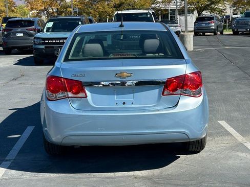 Used 2012 Chevrolet Cruze LS w/ Connectivity Package image 4