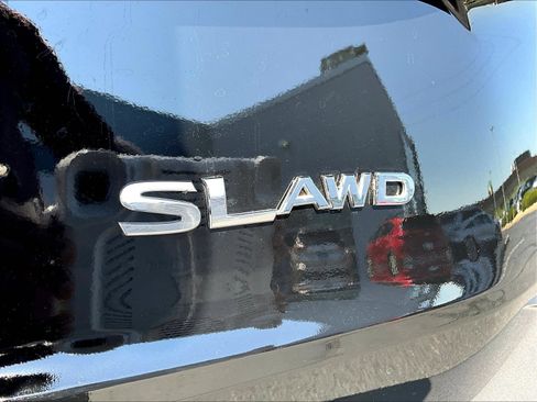 Certified 2023 Nissan Rogue SL AWD/4WD image 26