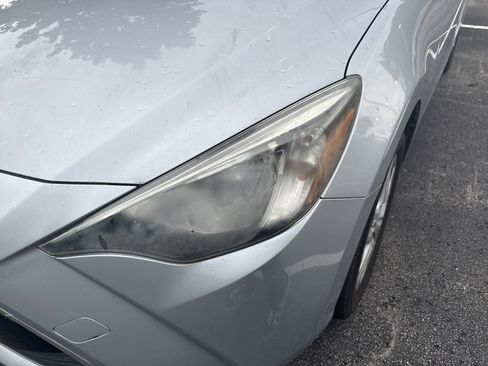Used 2017 Toyota Yaris iA FWD image 12