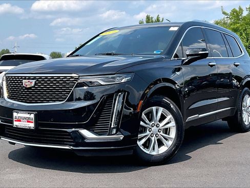 Used 2024 Cadillac XT6 Luxury AWD/4WD image 1