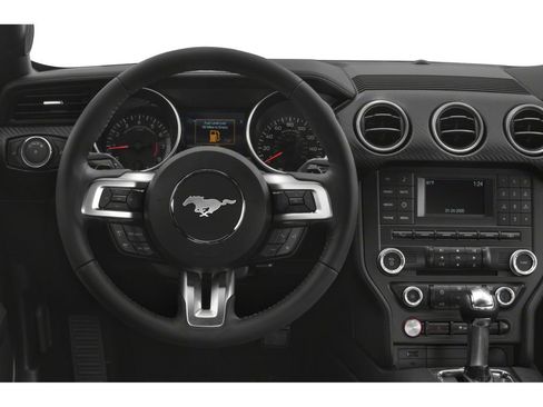 Used 2021 Ford Mustang Coupe RWD image 4