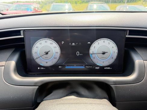 Used 2023 Hyundai Santa Cruz Limited AWD/4WD image 17